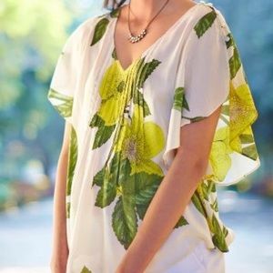 Anthropologie Maeve Shirt. FREE cami with purchase